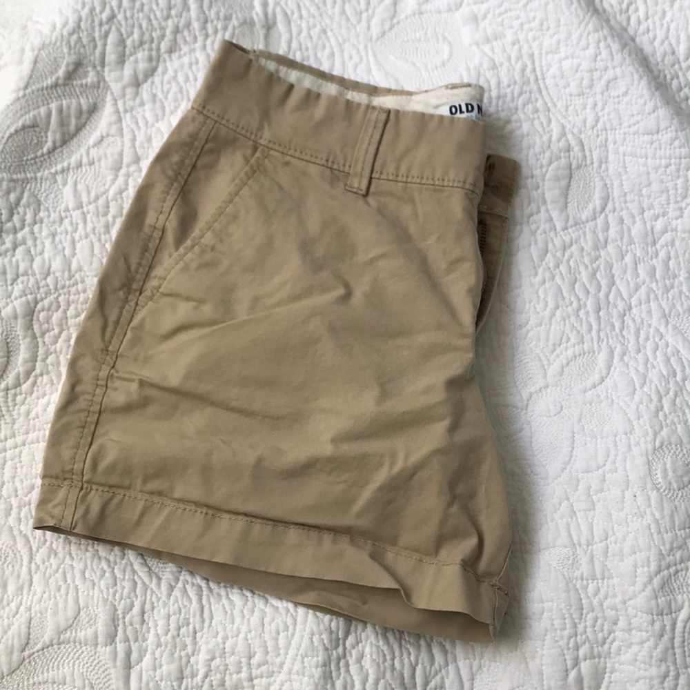 Khaki shorts